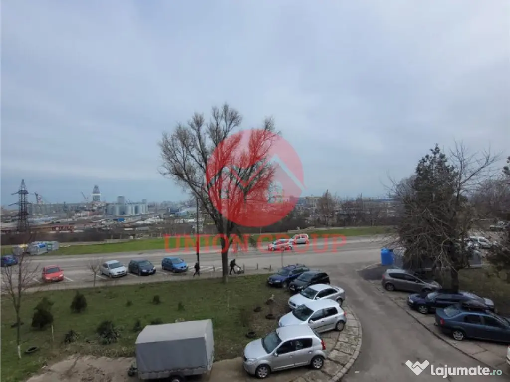 Garsoniera Semidecomandata Zona Far, Vedere spre Mare, Spre 