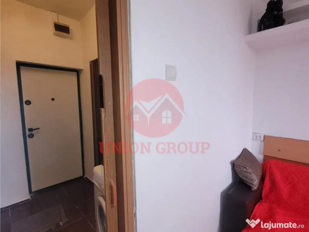 Garsoniera Semidecomandata Zona Far, Vedere spre Mare, Spre 