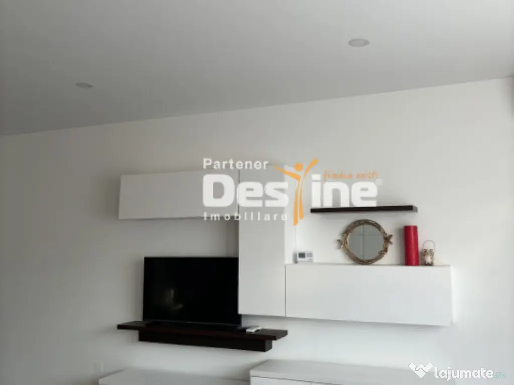 Apartament 2 camere - etaj 2, cu lift, decomandat, mobilat 