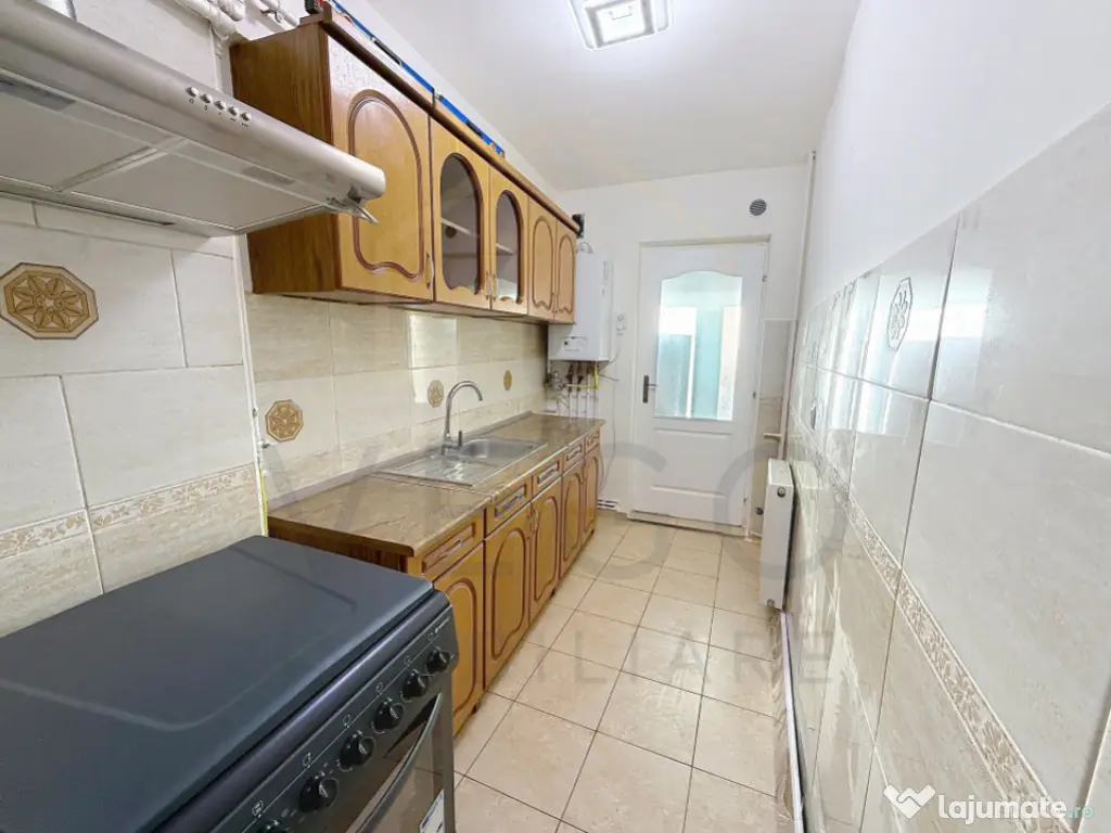 2 camere semidecomandat, 40 mp, zona NTT - P-ta M.Viteazu 