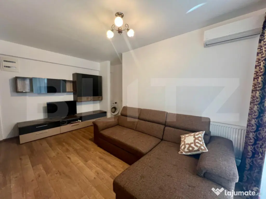 Apartament semidecomandat, 2 camere, 52 mp, centrala, etaj2,