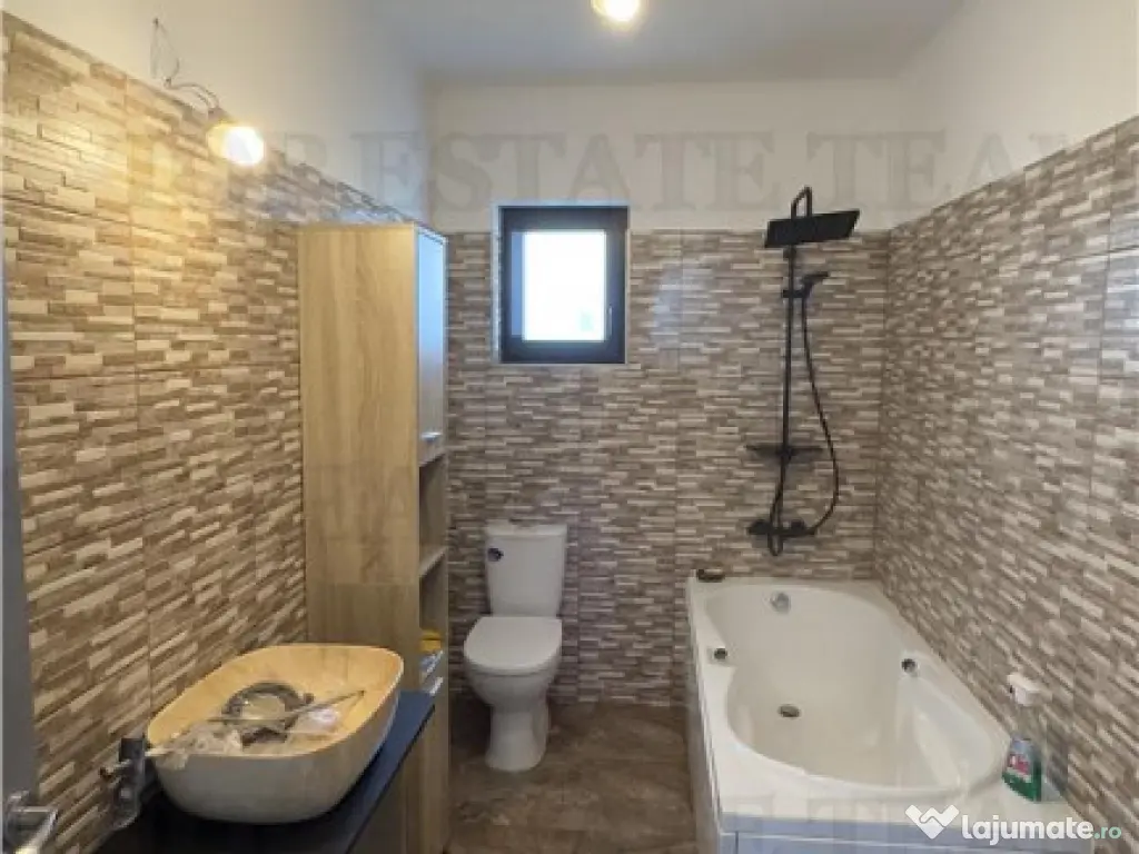 Casa individuala 3 camere pe parter, cu toate utilitatile si 