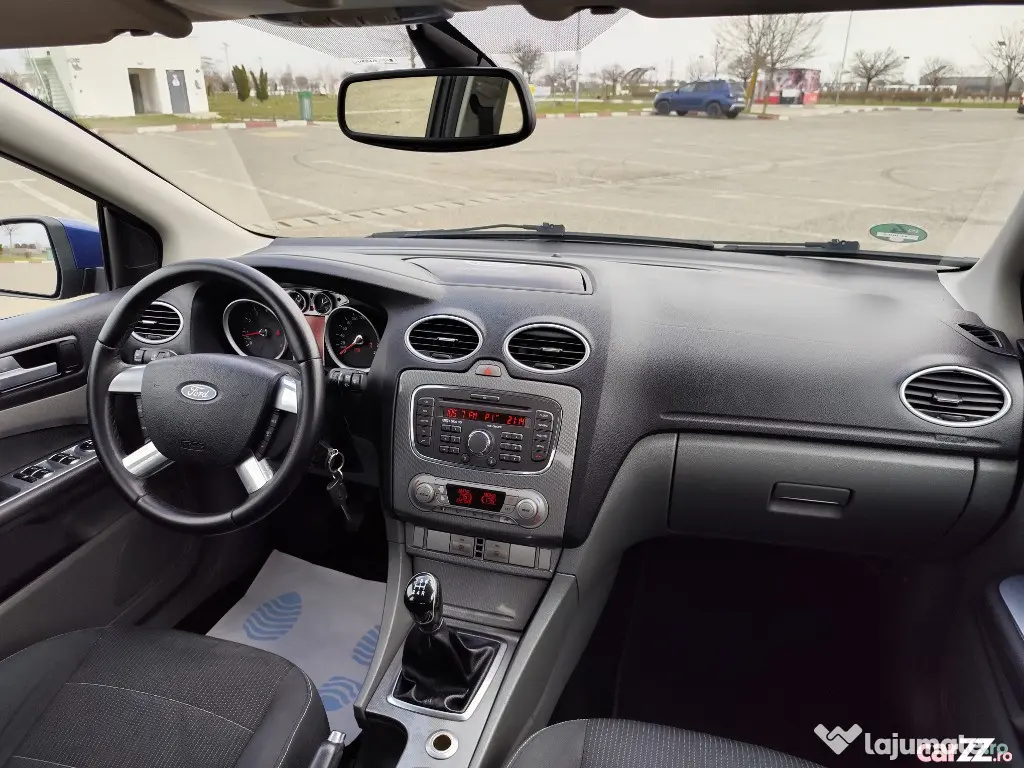 Ford Focus Titanium 1.8i Impecabil recent adus din Olanda 