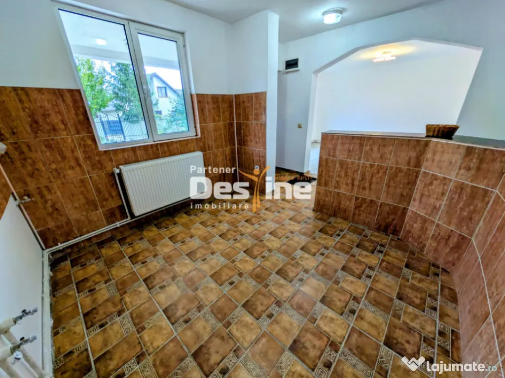 Casă individuală P+M 113 mp + garaj + beci 500 mp teren - 