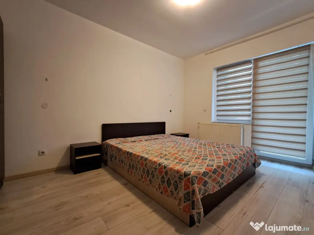 Apartament 3 camere, parcare Str.Florilor Floresti 