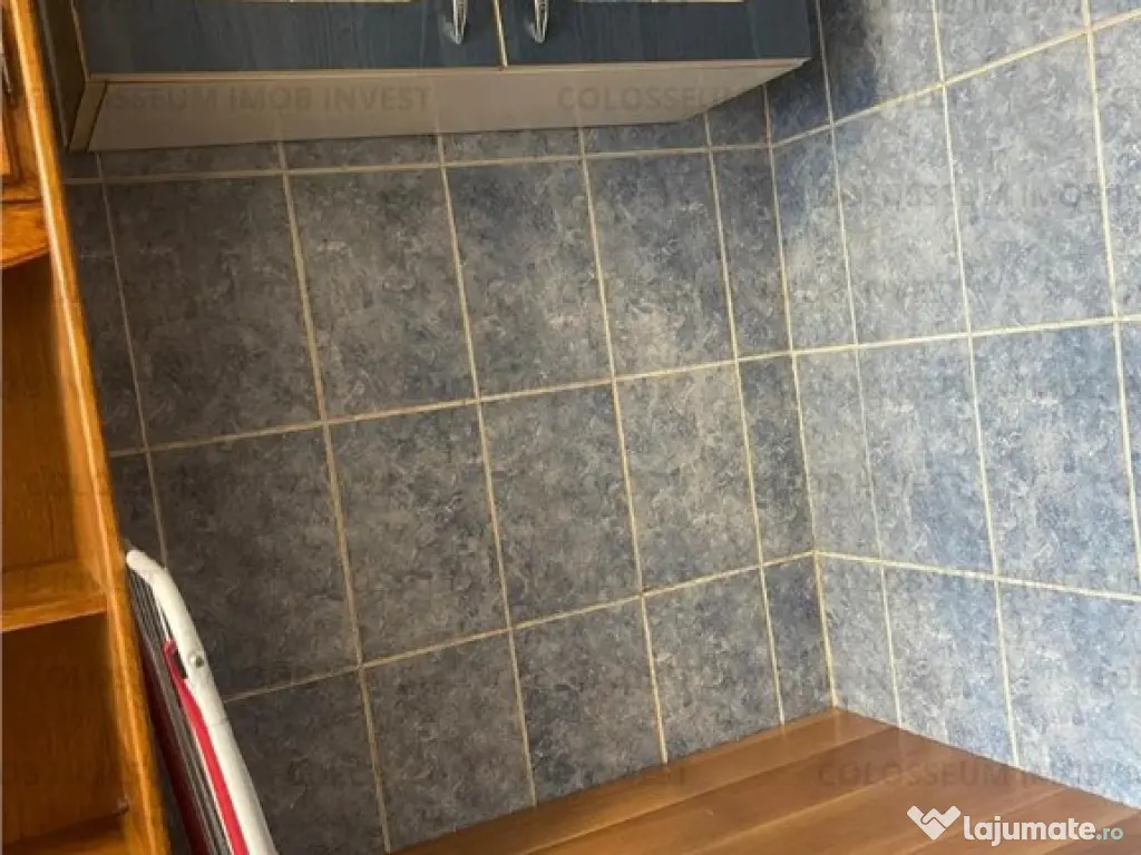 COLOSSEUM: Camera cu baie renovat mobilat utilat Piata Astra 