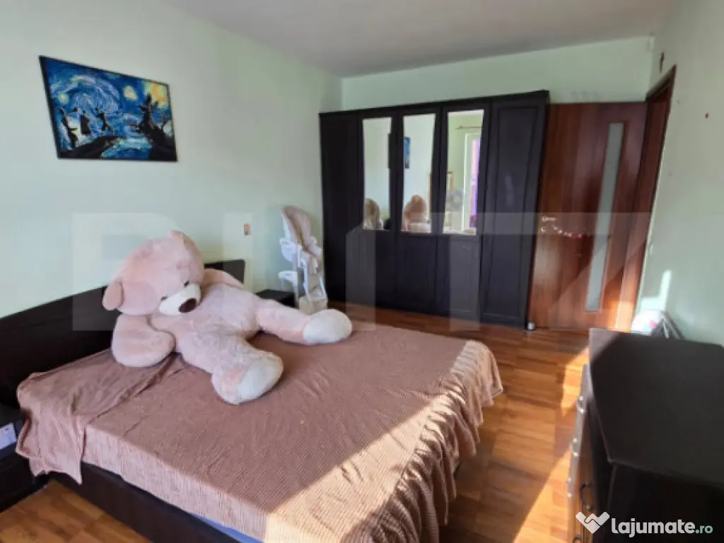 Apartament 3 camere, 75mp cu doua parcari, zona Atelierul de 