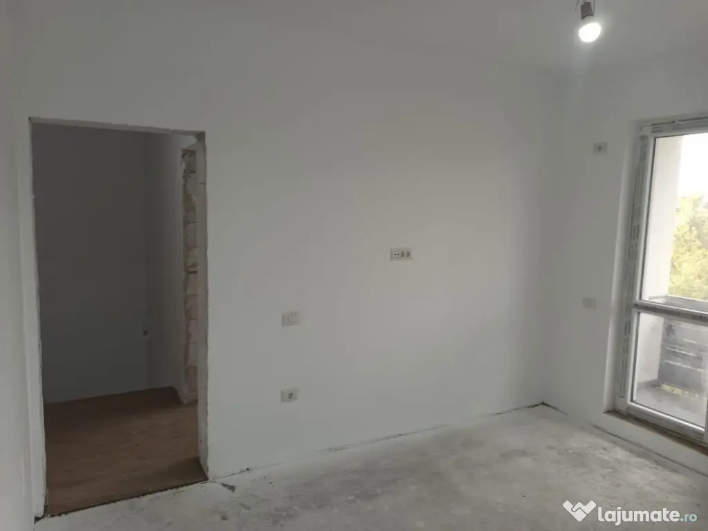 Vila la alb/4cam,2bai+parcare/centru Popesti Leordeni 