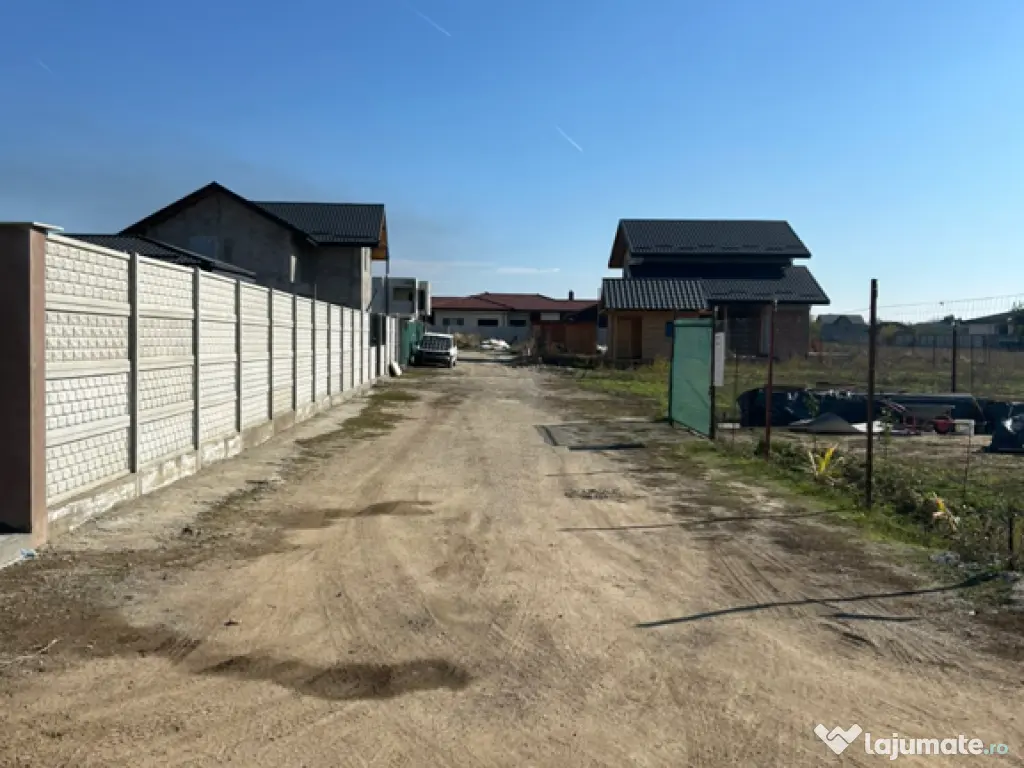 Teren intre case Magurele 