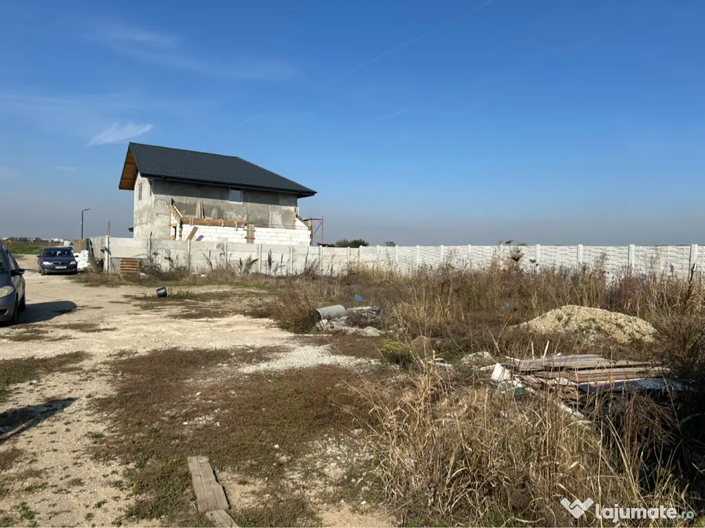 Teren intre case Magurele 