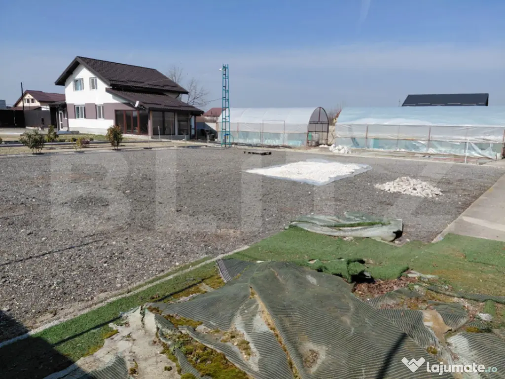 Teren 600mp, Craiova, Cernele.