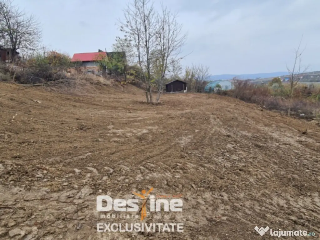 COMISION 0% CUMPARATOR Teren intravilan 900 mp3 toate utilit