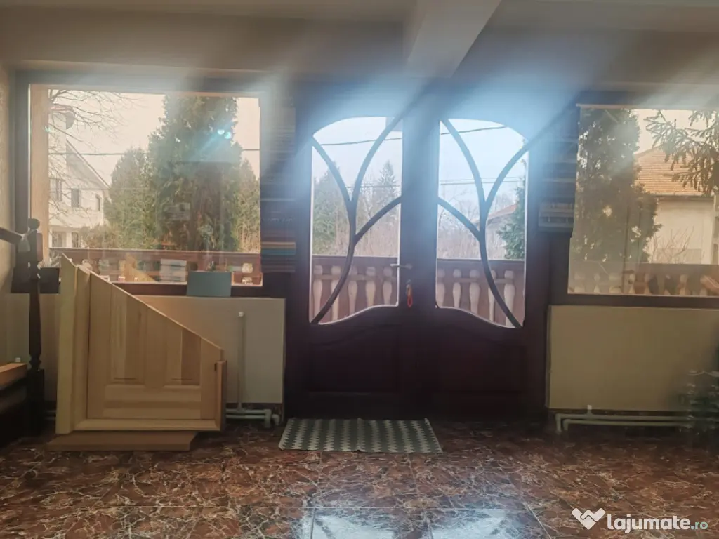 Spatiu comercial de inchiriat 