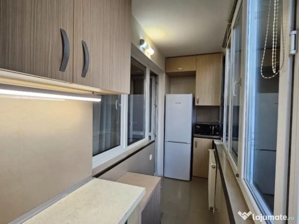 Ap 2 cam fond nou, Gavana 3, parcare, 350 euro 