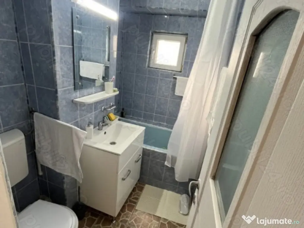 Tineretului sincai etaj 3 