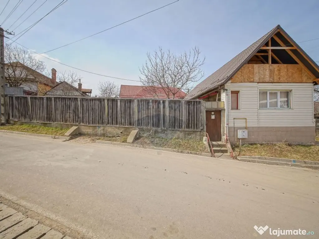Casă individuală cu potențial în zonă centrală – ... 