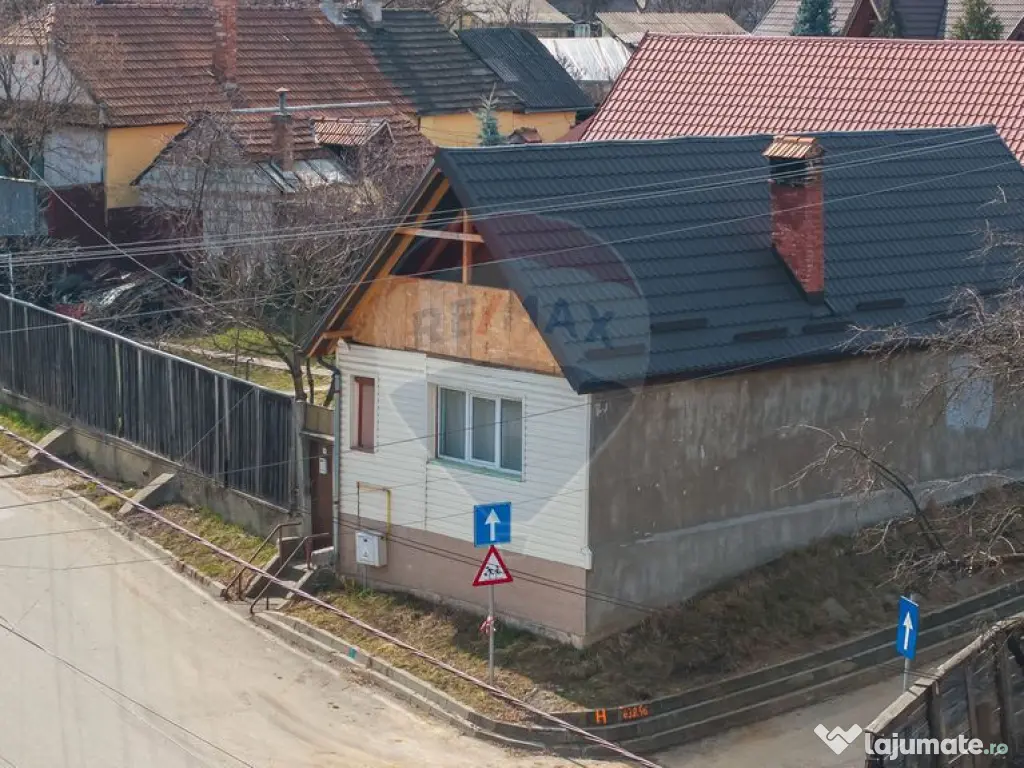 Casă individuală cu potențial în zonă centrală – ... 