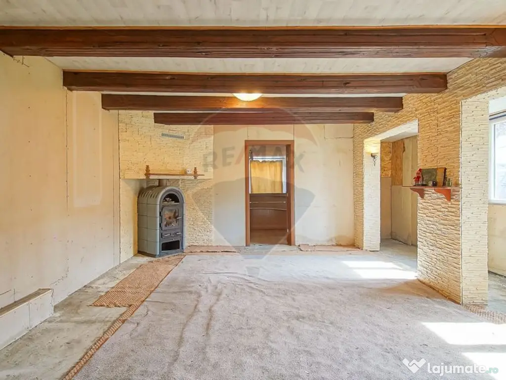 Casă individuală cu potențial în zonă centrală – ... 