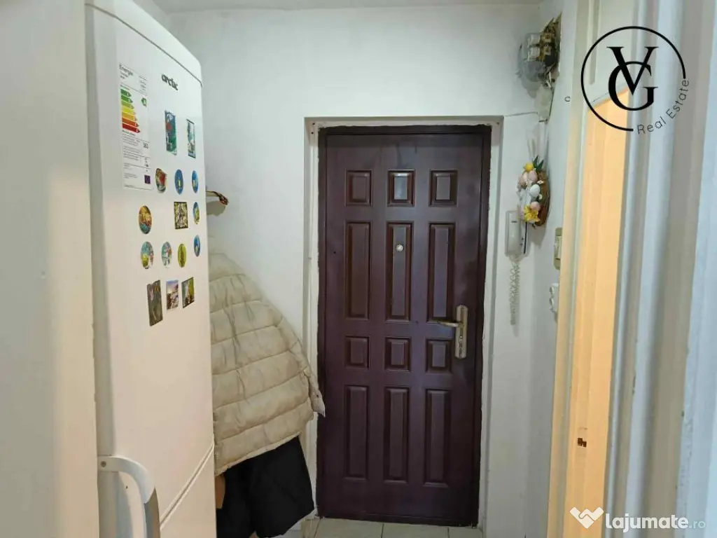 Garsoniera - Piata Minis - Metrou 10 min 