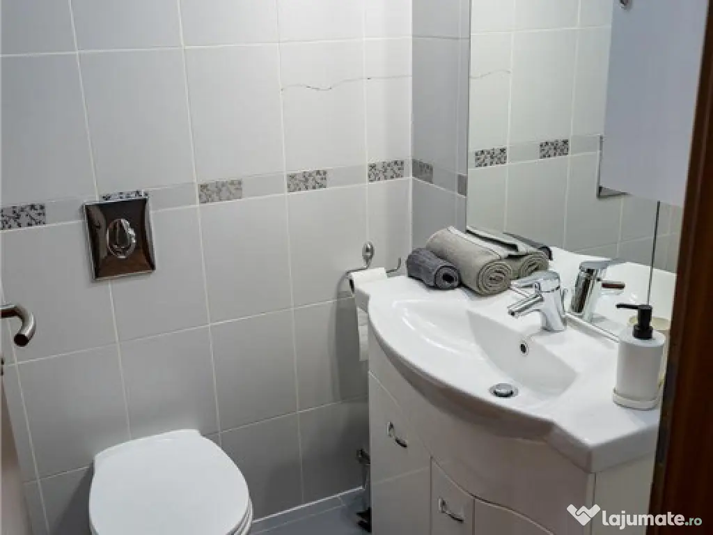 COMISION 0 Apartament Trei Camere Clabucet 