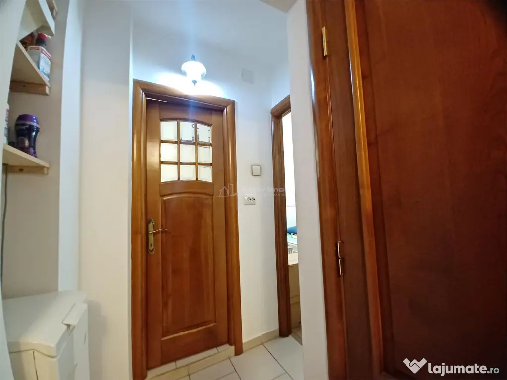 2 Camere Drumul Taberei- Titel Petrescu 