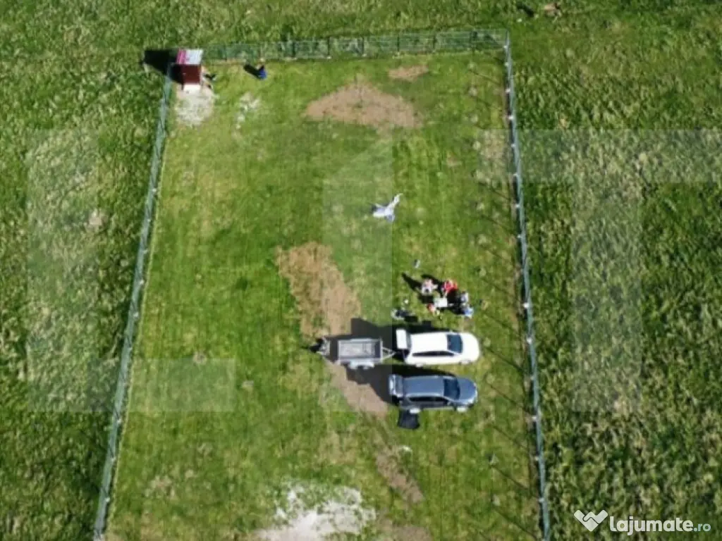 Teren intravilan imprejmuit intr-o zona panoramica