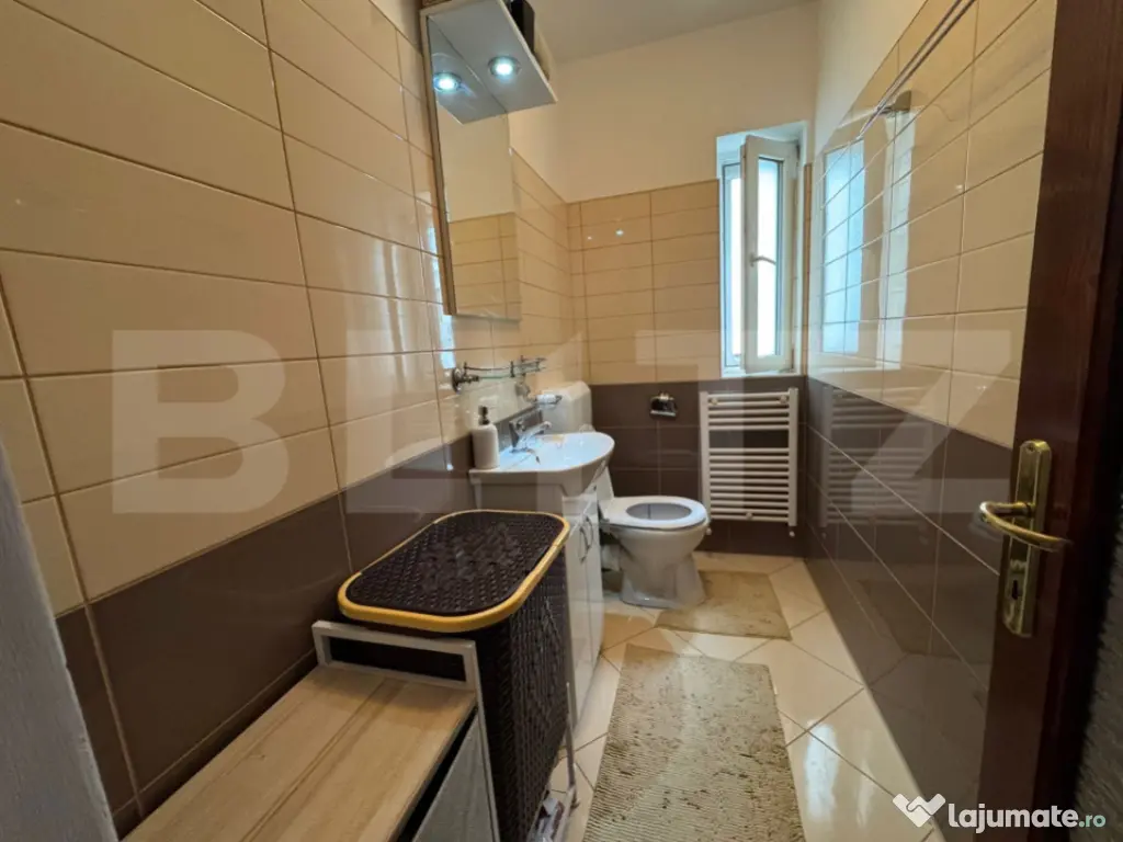 Apartament 3 camere, zona Bradet 