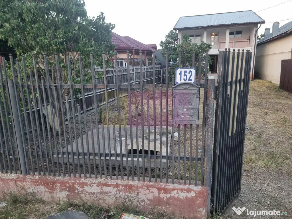 VANZARE CASA P+1+M (5 CAM) SAT SADINA COM. ROATA DE JOS (GR) 