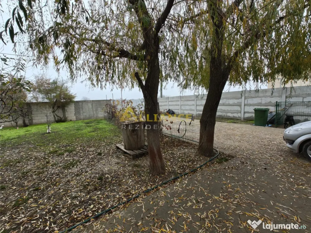 Vila spectaculoasa - 249 mp utili, teren 881 mp, 