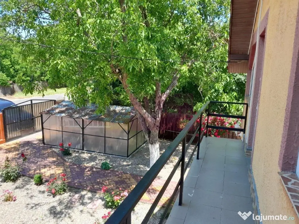 INCHIRIEM AP 3 CAM IN PROXIMITATE METROU. BRANCOVEANU 