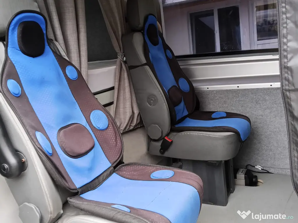 VândFord transit,transformare rulota,tracțiune față 155cp19000 euro negociabil0 