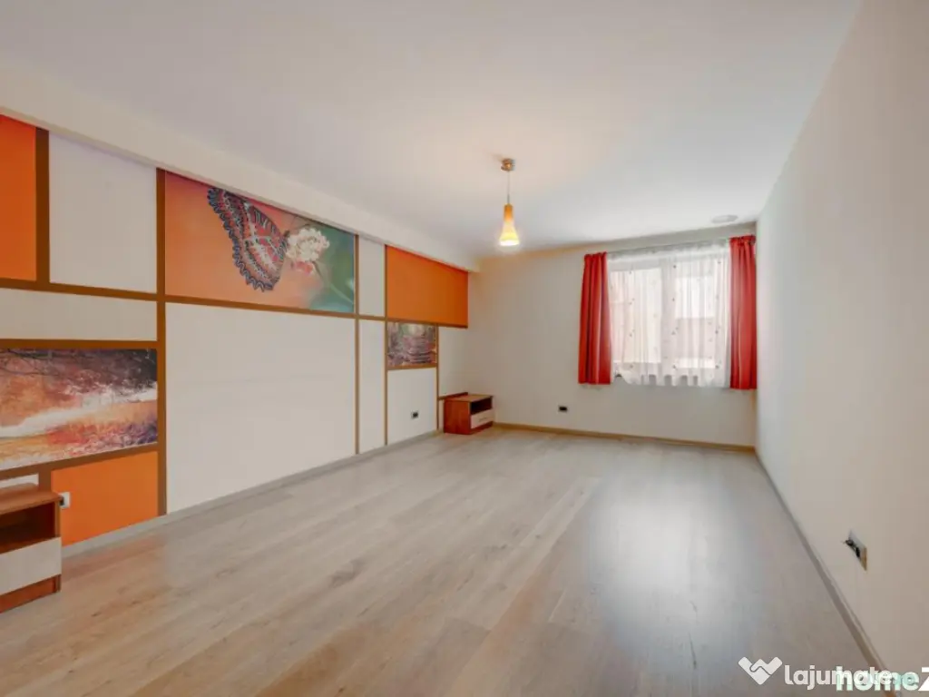 Pipera - Domus Stil - Vila 320 mp, liniste si siguranta! 