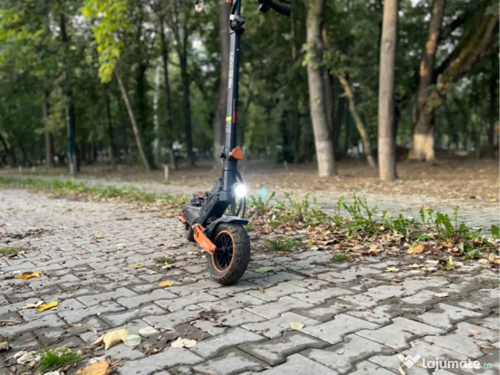 Vând trotinetă electrică kukirin G2 Max 