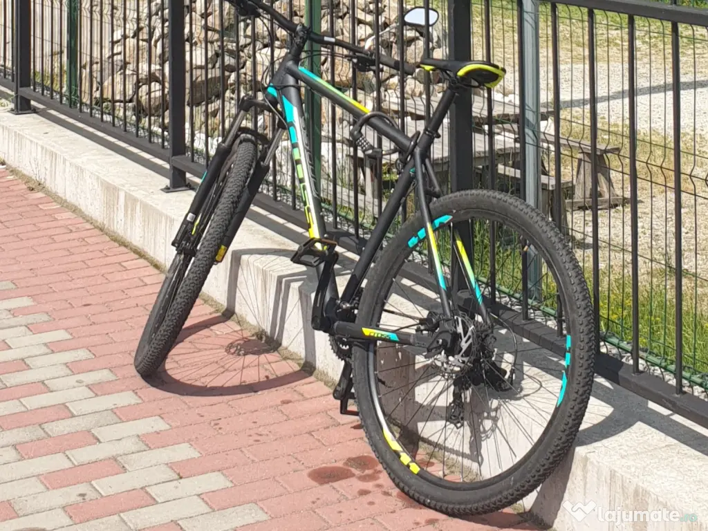 Bicicletă CROSS 