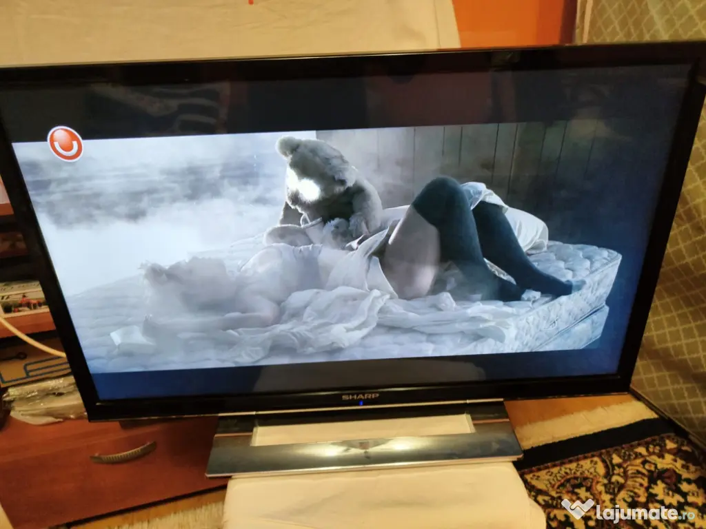 Televizor led Sharp diagonala 81cm 