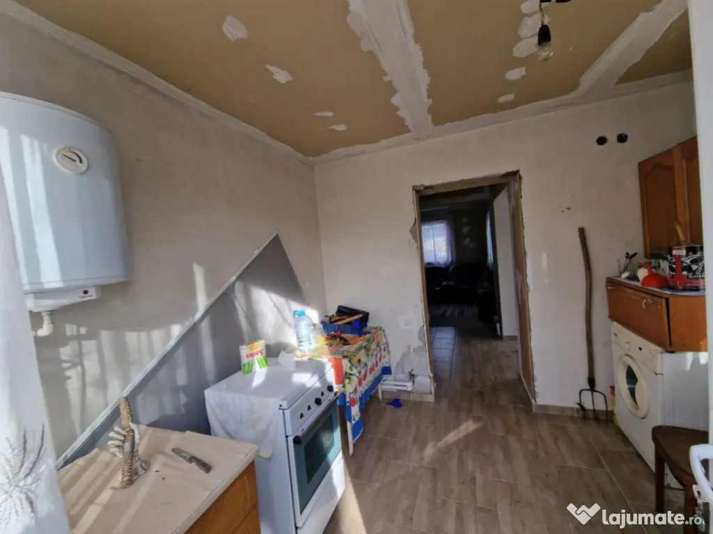 CASA 3 Camere+TEREN 1338 MP Crevedia / Cocani / Toate utilit 