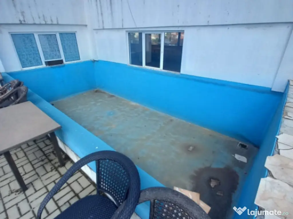 PENTHOUSE EXCLUSIVIST, 317 mp utili + 393 mp terase+piscina, 