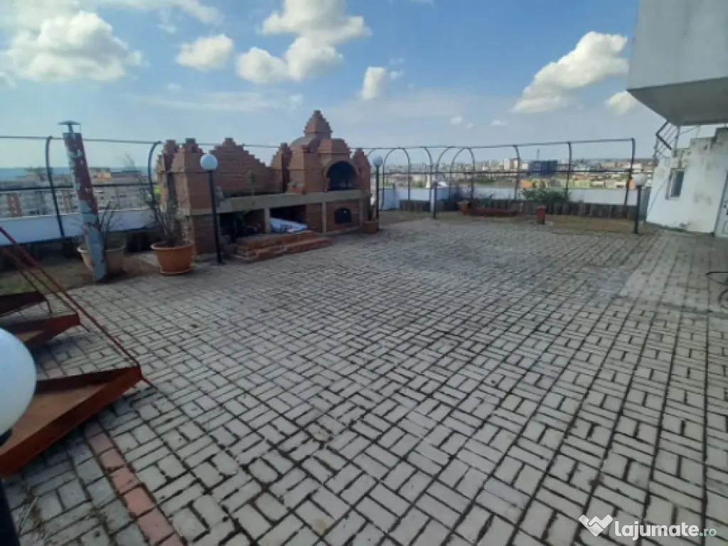 PENTHOUSE EXCLUSIVIST, 317 mp utili + 393 mp terase+piscina, 