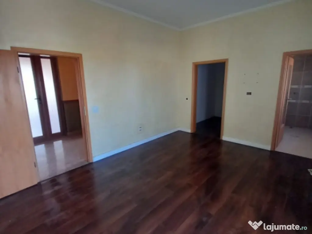 PENTHOUSE EXCLUSIVIST, 317 mp utili + 393 mp terase+piscina, 