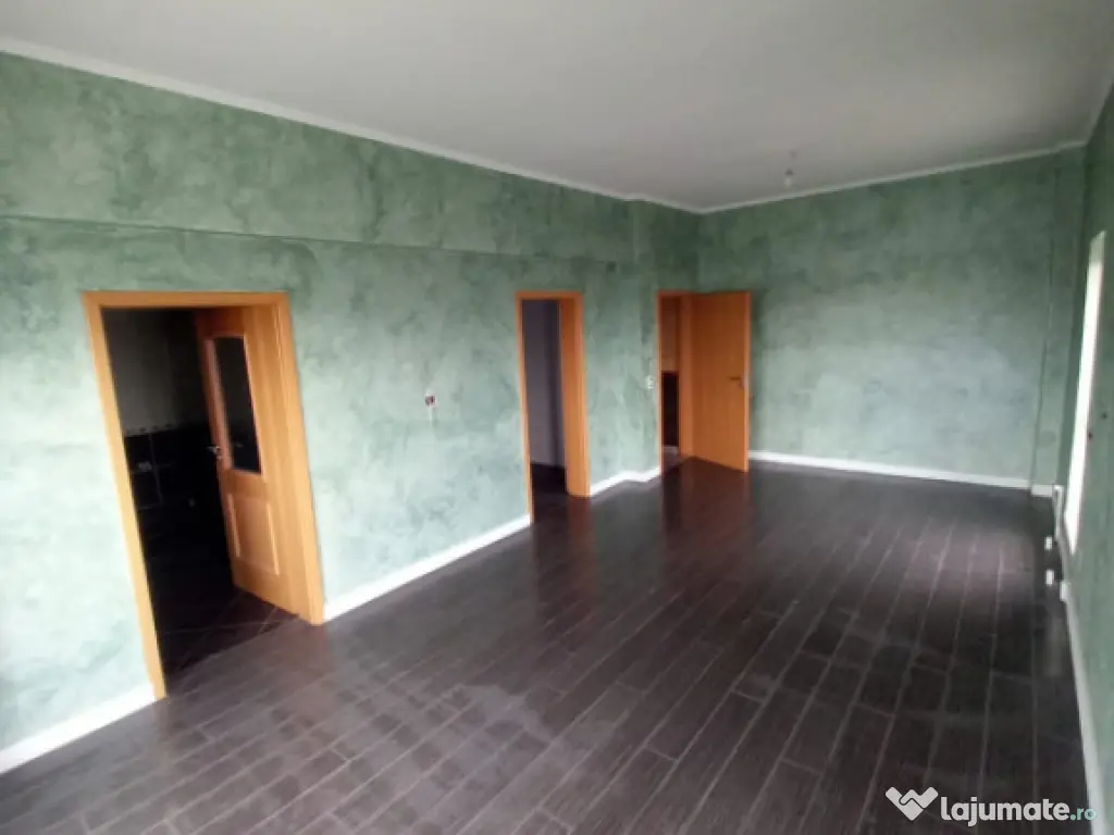 PENTHOUSE EXCLUSIVIST, 317 mp utili + 393 mp terase+piscina, 