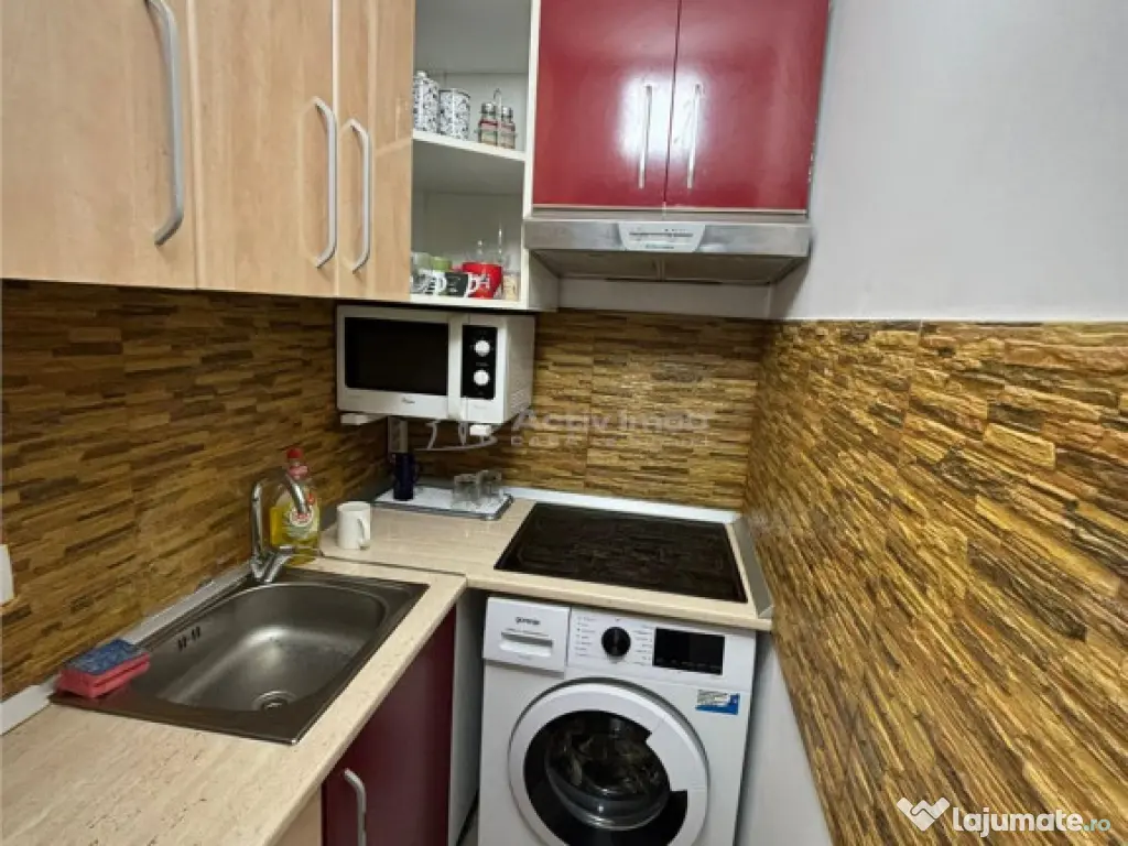 Garsoniera Tiglina 1 renovata etaj 2 