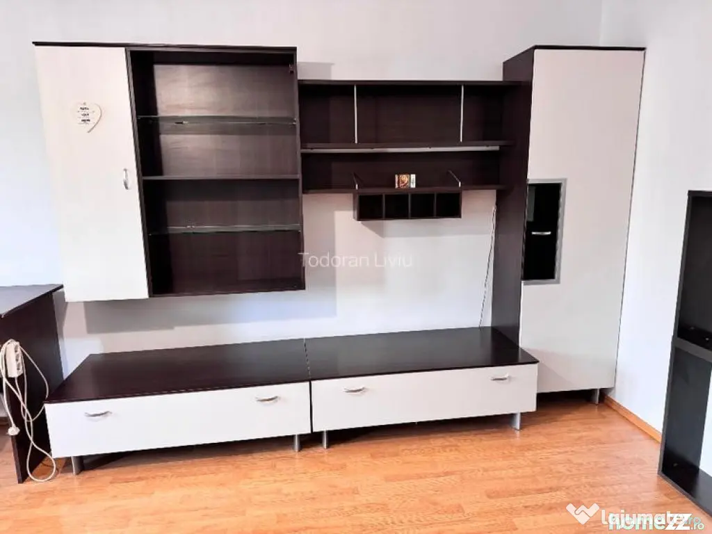 Vitan mall vlad judetul etaj 4 