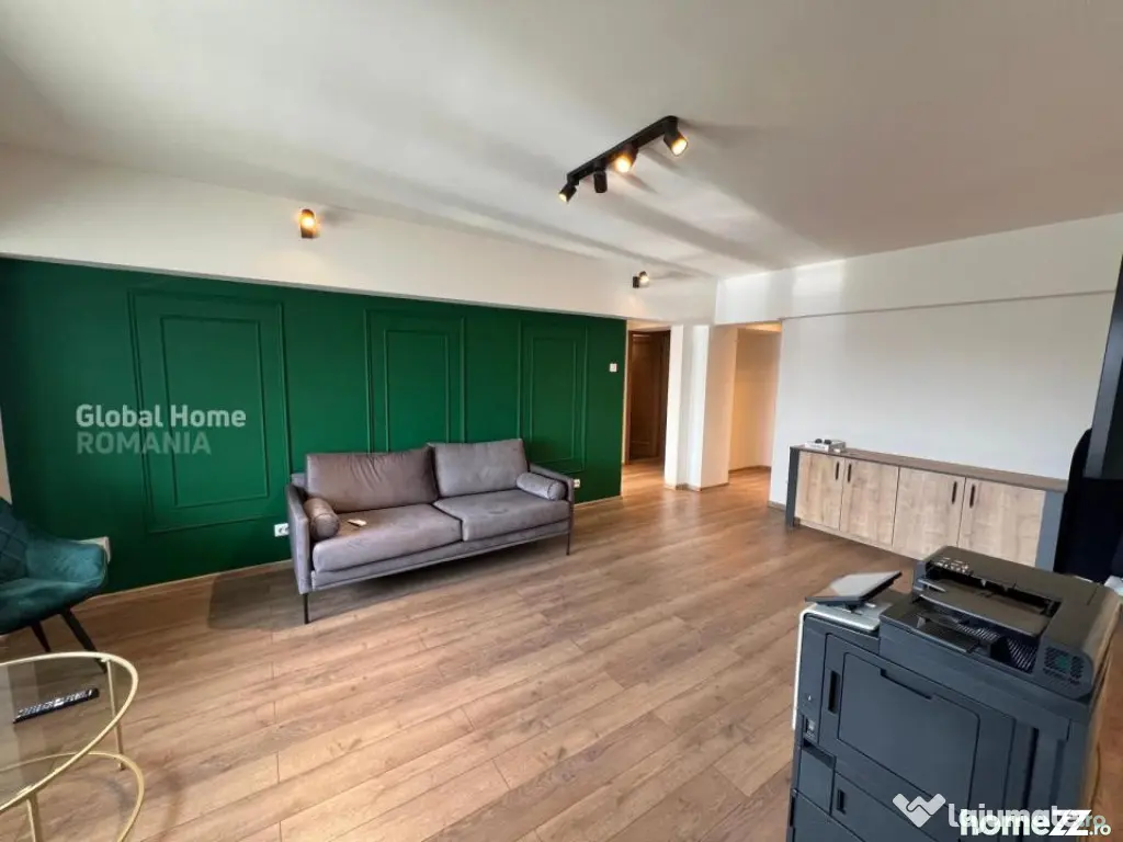 Apartament 4 camere | Unirii-Palatul Parlamentului| Vedere F 