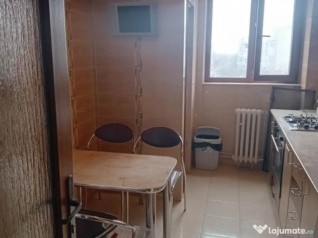 Apartament 3 camere dec,Micro 21,et 3,2 bai,2 balcoane 