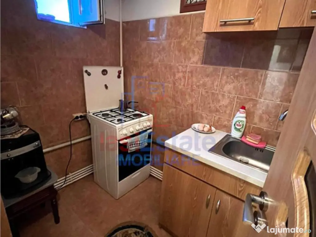 Garsoniera zona Galata 