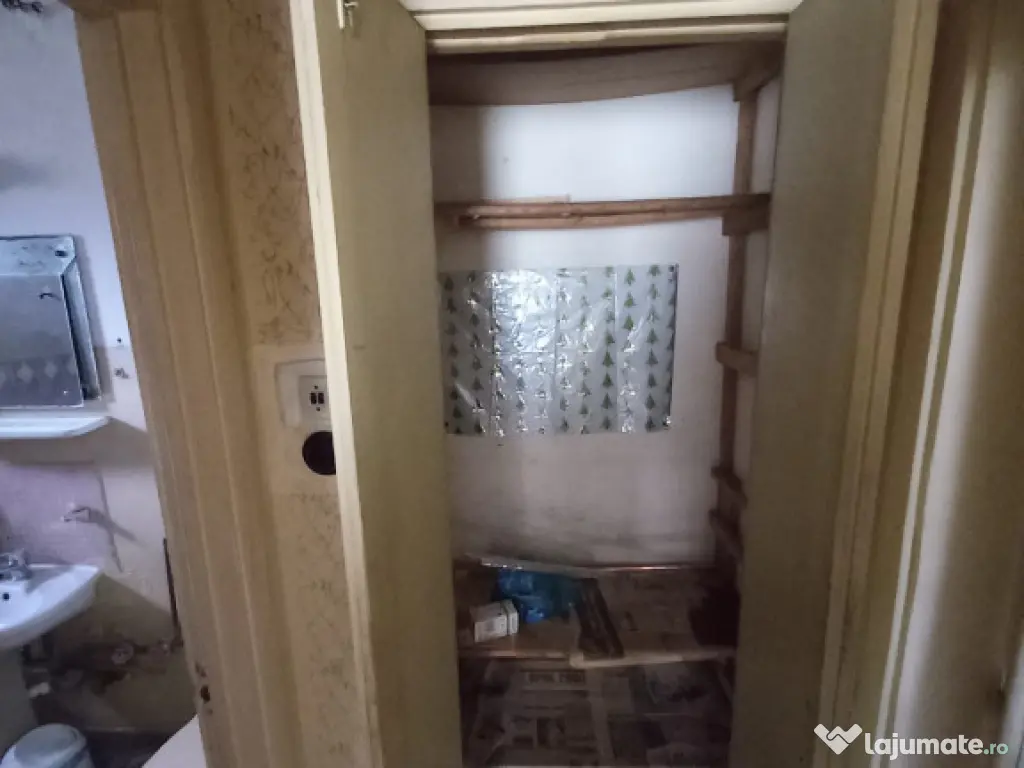 2 camere semidecomandat ETAJUL 2 Nord 58000€ 