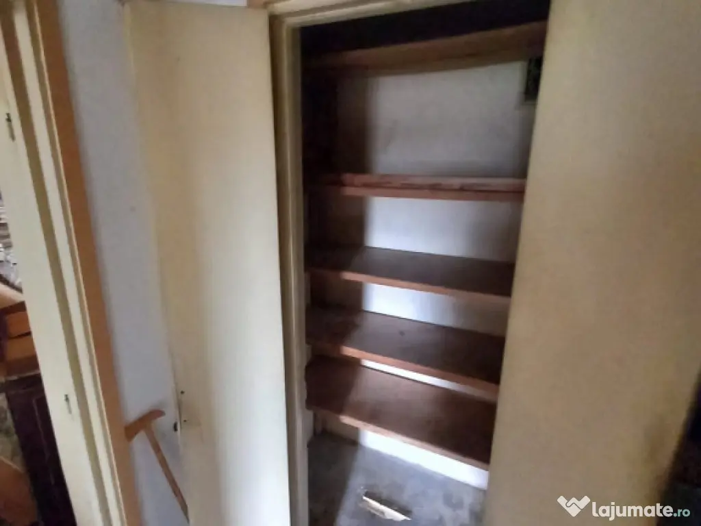 2 camere semidecomandat ETAJUL 2 Nord 58000€ 