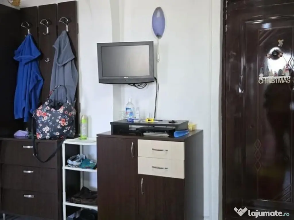 Apartament 2 camere, decomandat – in Deva, zona Balcescu 