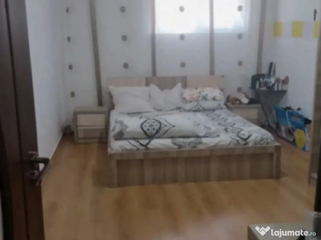 Apartament 2 camere bloc nou, centrala proprie, demisol, Sal 