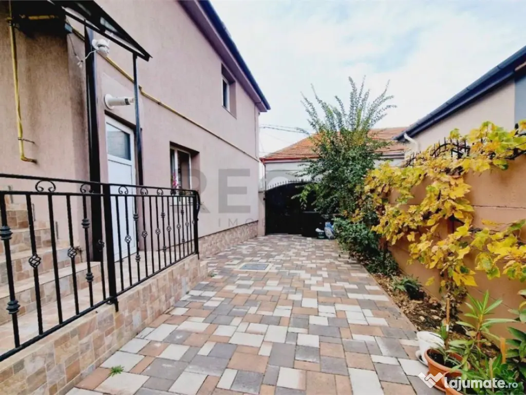 RECO Casa cu etaj in zona centrala, Oradea 